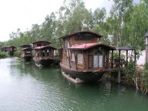 หม่อมไฉไล ๒_resize