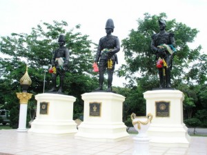 อนุสรณ์สถานฯ_resize