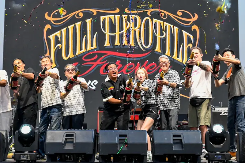 “MOONEYES of Bangkok” ฉลอง 10 ปี อิมพอร์ต “MOON BUG” รถแข่ง VW Beetle และยกระดับ”รถคัสตอมไทย” สู่เวทีโลก เปิดวาร์ป !แชมป์หน้ายาว Dragster ตำนานญี่ปุ่น ที่มาพร้อม ศิลปิน Rockabilly ปะทะ “โมเดิร์นด็อก” ของไทย