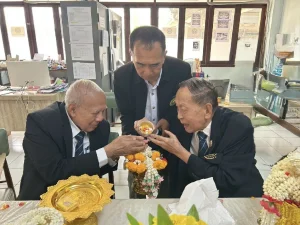 อบอุ่นวันปีใหม่ไทย! สมาคมฯ จัดพิธีสรงน้ำพระ รดน้ำขอพร สืบสานประเพณี พร้อมเดินหน้าจัดงาน “พ่อตัวอย่างแห่งชาติ” ปลายปีนี้