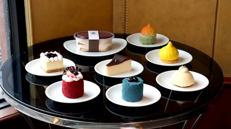 เค้กช็อพ โรงแรม ดิ เอมเมอรัลด์