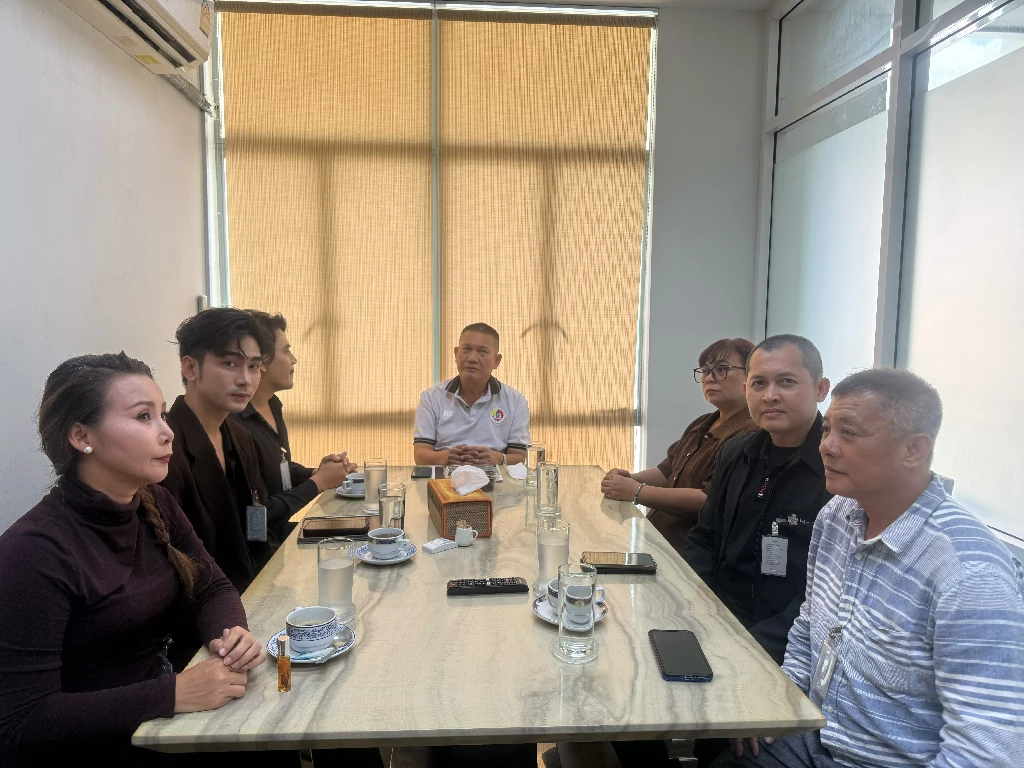 ปักหมุดโปรเจกต์ใหม่!  “สมาคมสร้างดาว” จับมือ “จำดีฟิล์ม” เดินหน้าปั้นซีรีส์ประวัติศาสตร์- ท่องเที่ยวภาคใต้ เปิดมุมมองใหม่ผ่านเรื่องราวอบอุ่นของผู้คน และวัฒนธรรม พร้อมเปิดโอกาสคนในพื้นที่ร่วมเป็นนักแสดง