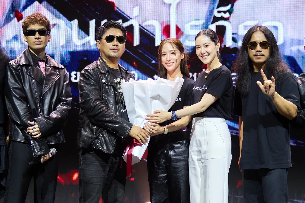 ปรากฏการณ์ครั้งประวัติศาสตร์ใหญ่ “30 ปี LOSO นานเท่าไรก็รอ”