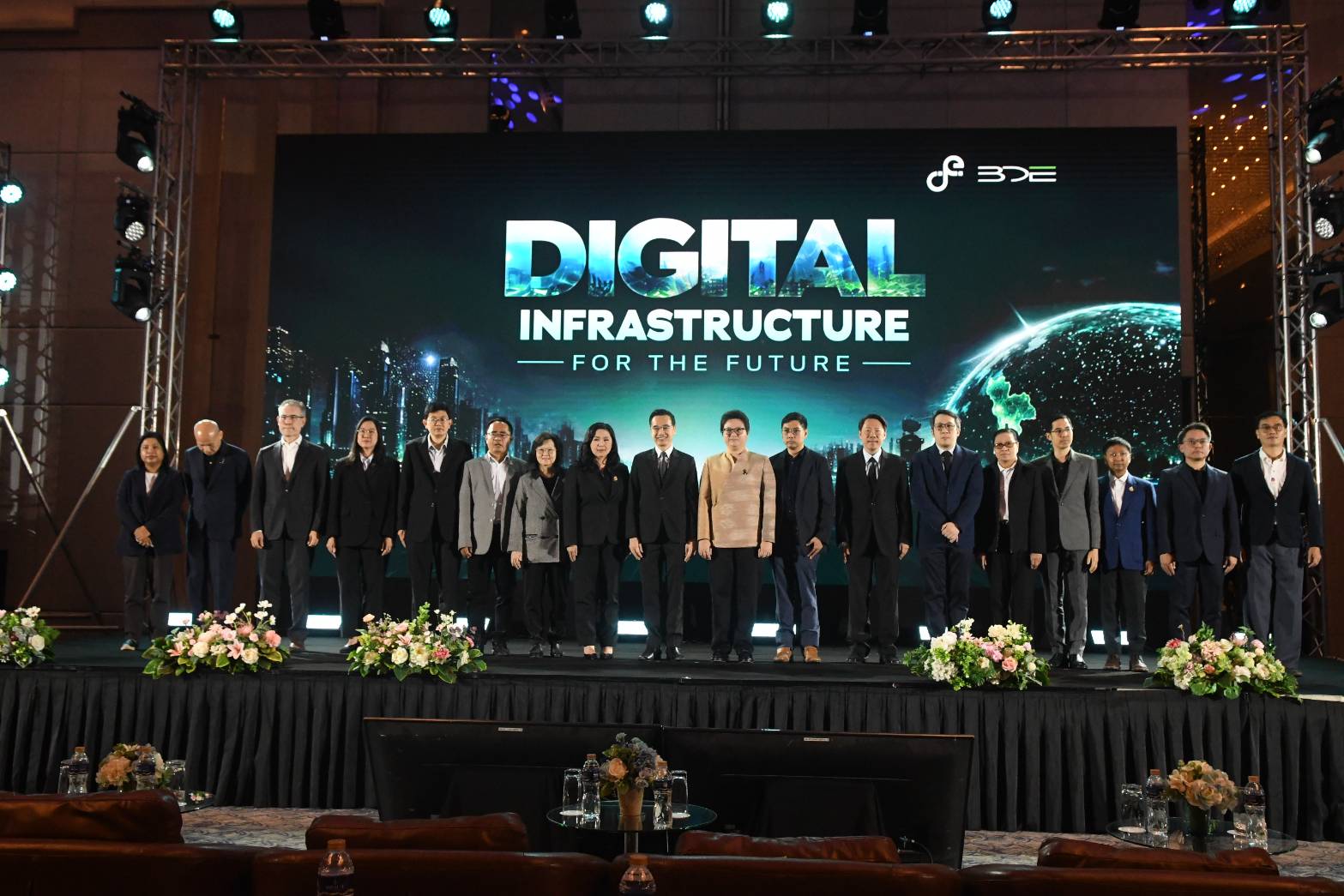 DE-BDE เปิดเวที “Digital Infrastructure for the Future” วางแนวทางขับเคลื่อนโครงสร้างพื้นฐานดิจิทัลแห่งอนาคต มุ่งยกระดับไทยสู่ผู้นำด้านดิจิทัลและ AI
