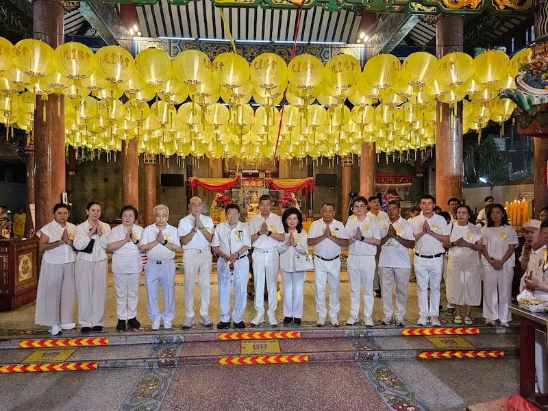 มูลนิธิป่อเต็กตึ๊ง รวมพลังผู้มีจิตศรัทธา จัดพิธีเวียนธูปศักดิ์สิทธิ์ เนื่องในเทศกาลกินเจ ประจำปี 2569