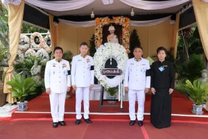 มูลนิธิป่อเต็กตึ๊งร่วมเป็นเจ้าภาพบำเพ็ญกุศลถวายพระศพและวางพวงมาลาถวายสักการะเบื้องหน้าพระรูป สมเด็จพระเจ้าลูกเธอ เจ้าฟ้าพัชรกิติยาภา นเรนทิราเทพยวดี กรมหลวงราชสาริณีสิริพัชร มหาวัชรราชธิดา ณ พระที่นั่งพิมานรัตยา ในพระบรมมหาราชวัง